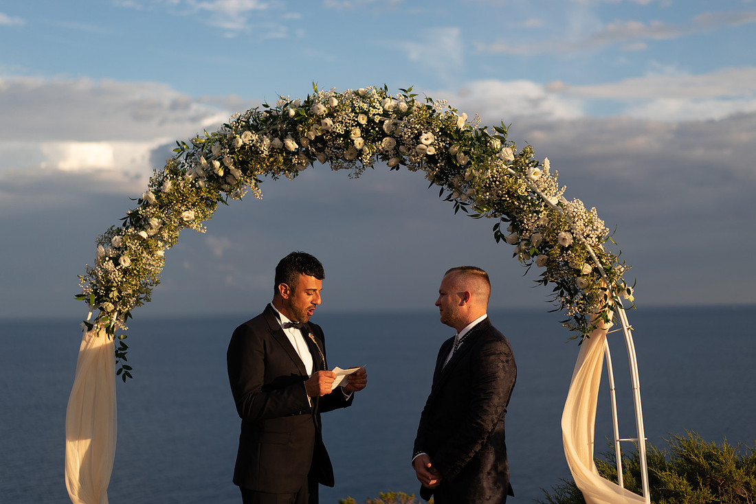 Shane & Roberto 01426